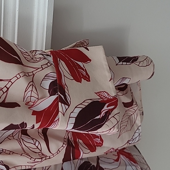 Thakoon Tunic Peplum Bottom. Size 6 (fits like 8),floral. Beautiful quality. - Picture 5 of 11